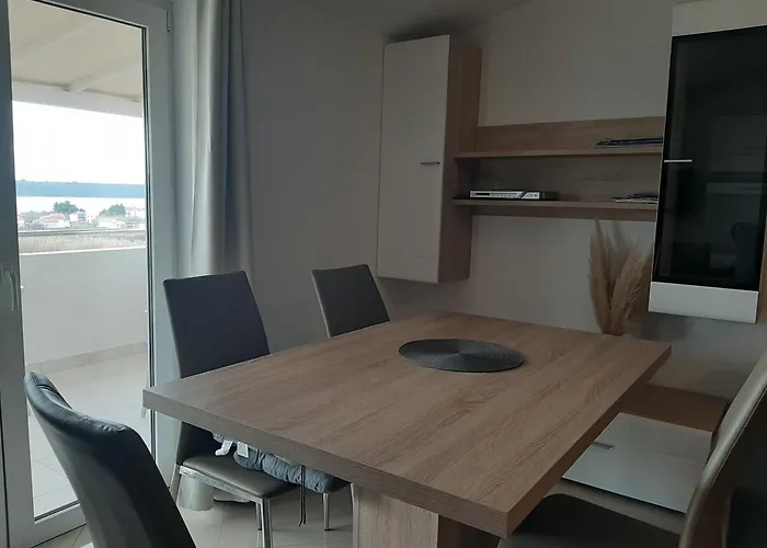 Apartmani Manuela Ljubac