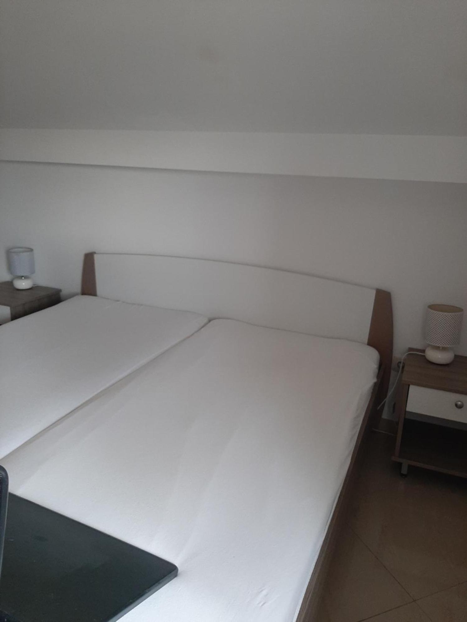 Manuela Apartment Ljubac (Zadar)